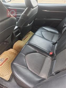 تۆیۆتا کامری